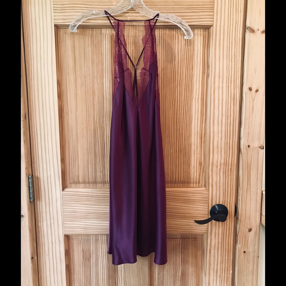 Victoria’s Secret short Satin sleep dress or long Cami size Mid M/M.